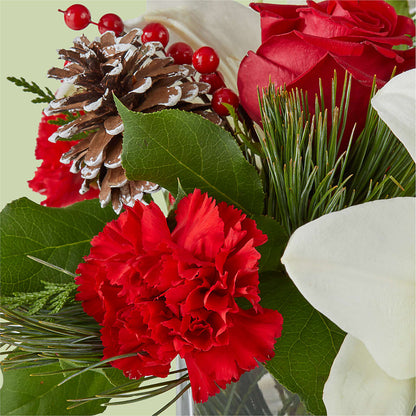 Glistening Icicles Bouquet –  Usaflorist.com, Tontitown AR